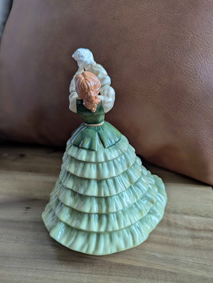 Royal Doulton Pretty Ladies "Emily" Figurine - photo 4