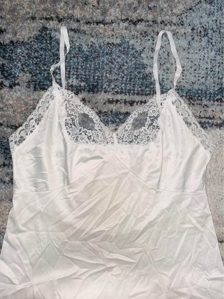 White Dress Slip with Lace - photo 2