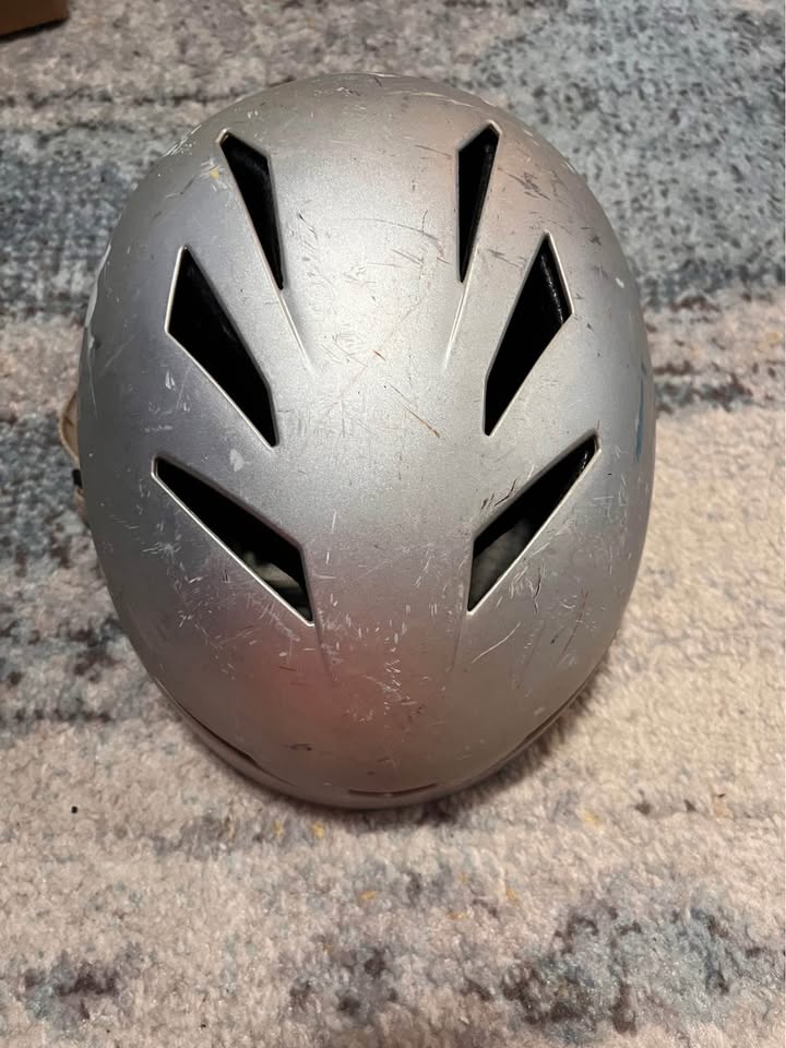 Helmet - photo 5