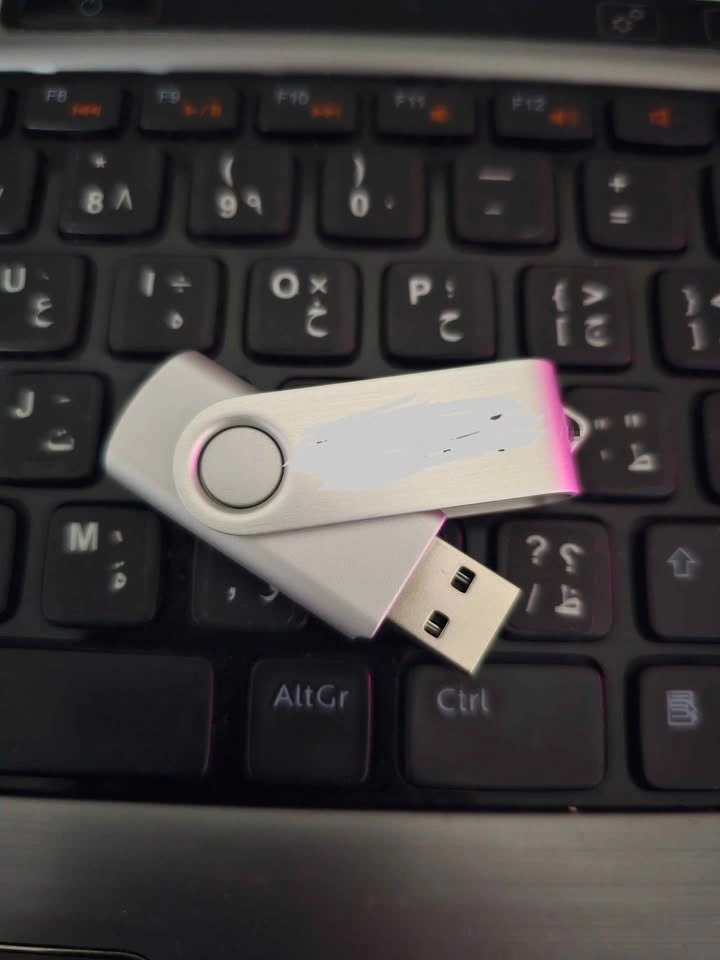 8GB Swivel USB Flash Drive - photo 2