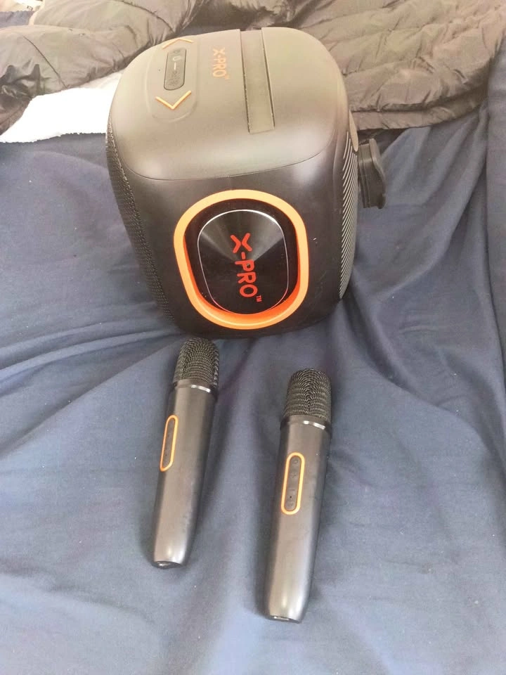 X-PRO Portable Speaker Machine with 2 Wireless Microphones - photo 2