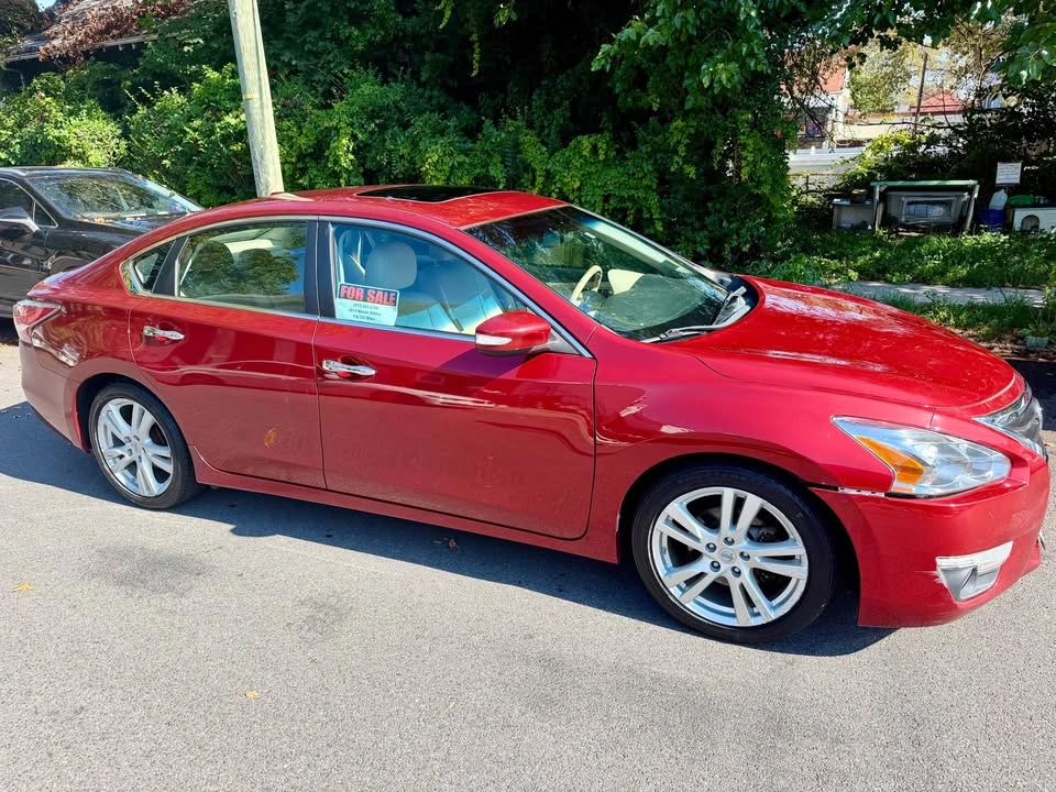 2014 Nissan Altima 3.5 SL Sedan 4D