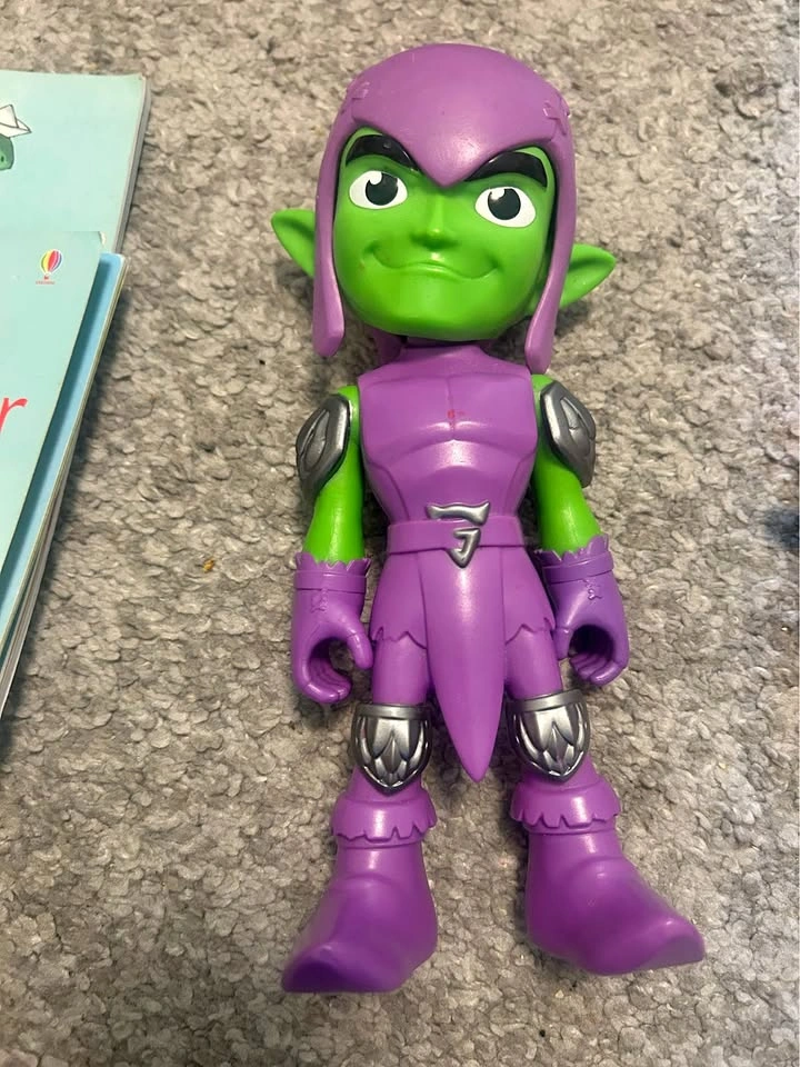 Hasbro Spidey and His Amazing Friends Green Goblin Figurine
