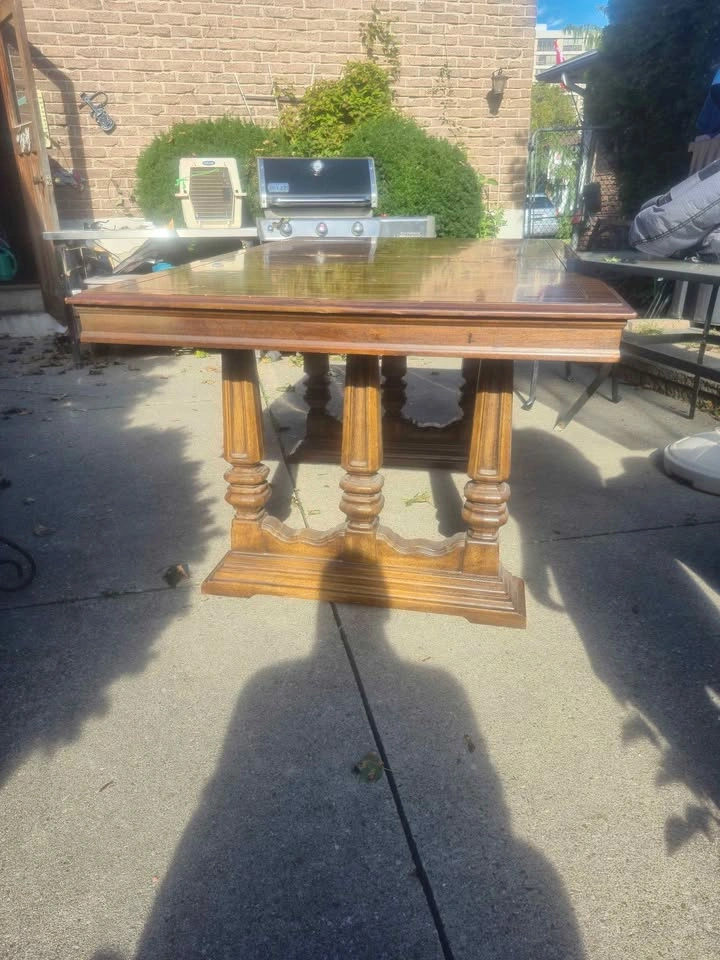 FREE Vintage Dining Table - photo 3
