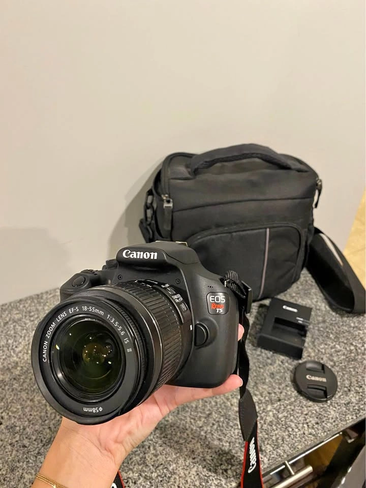 Canon EOS Rebel T5 kit
