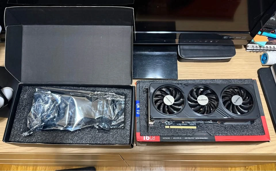 Gigabyte Radeon RX 7600 XT Gaming OC 16GB - photo 2