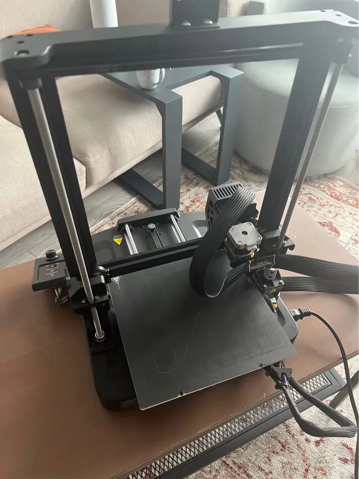 🔥 Ender 3 V3 SE 3D Printer Practically Brand New image indicator(3)