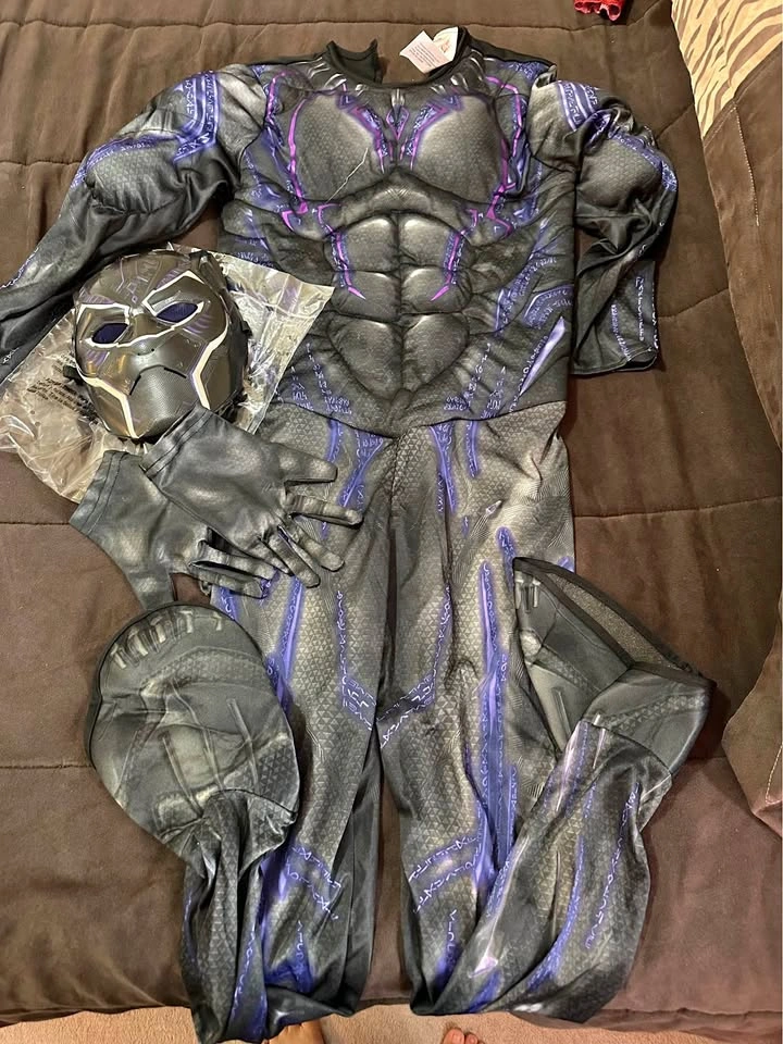 Black Panther Costume Set - Size 10-12