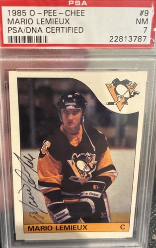 Mario Lemieux 1985-86 O-Pee-Chee Rookie #9 PSA 7 Autographed