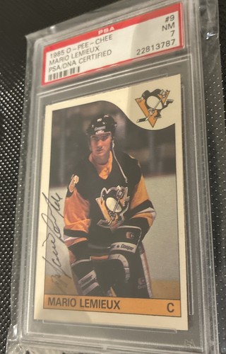 Mario Lemieux 1985-86 O-Pee-Chee Rookie #9 PSA 7 Autographed - photo 3