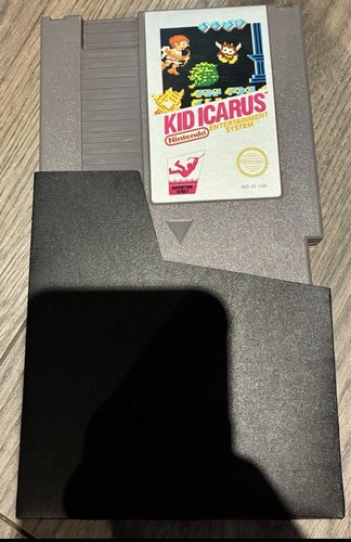 Nintendo NES Kid Icarus 1987 Tested Working with sleeve
