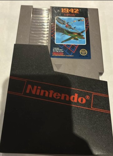 ORIGINAL NINTENDO NES 1942 GAME CARTRIDGE & SLEEVE TESTED - photo 2