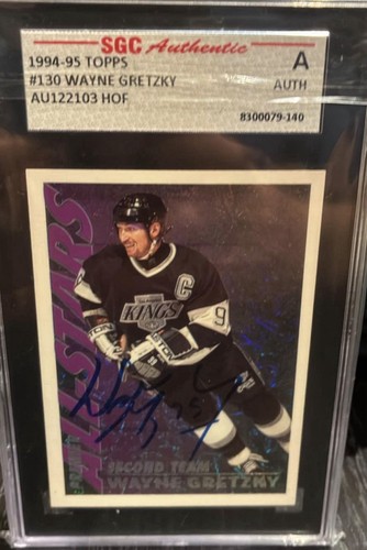 Wayne Gretzky Auto Card authenticated SGC 1994 95 Topps #130