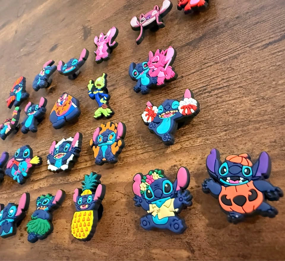 Stitch Crocs Charms - 22 pieces - photo 2