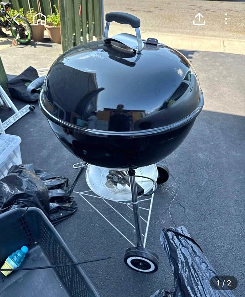 Uline Charcoal Kettle Grill