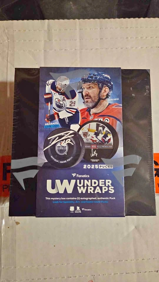 Fanatics Under Wraps 2025 NHL Mystery Puck Box