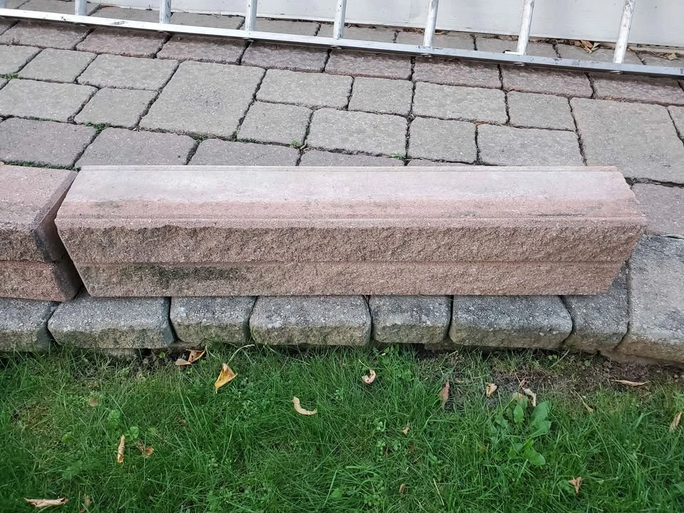 Lot of 9 Concrete Cap Sill Block Paving Stones - photo 3