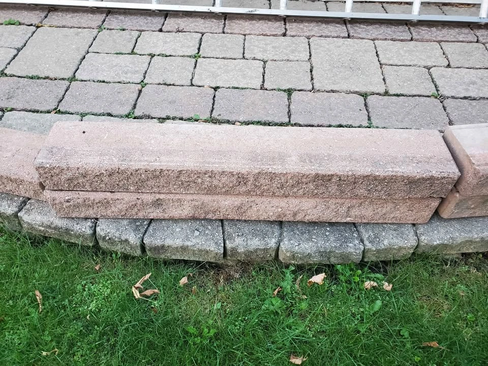 Lot of 9 Concrete Cap Sill Block Paving Stones - photo 4
