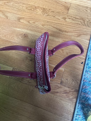 Vintage Coach Soho Signature C Demi Hobo Bag Cherry Red - photo 3