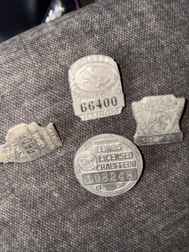 4-lot VTG CHAUFFEUR PINS FOR ILLINOIS 1939 1940 1946 AND 1950 - photo 2