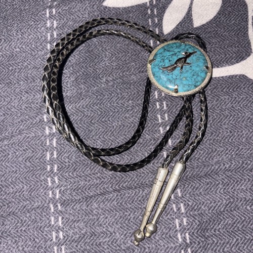 VTG Bolo Tie Featuring A Round Turquoise Stone Roadrunner Bird E