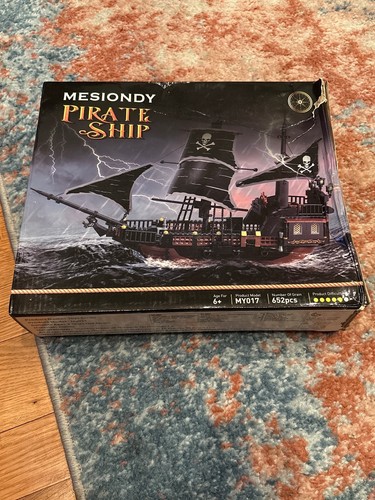 Mesiondy MY017 Pirate Ship Building Block Toy