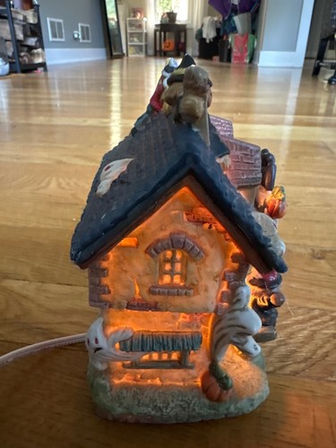 Vintage Goblin Manor Haunted House Lighted Halloween Village #19 - photo 5