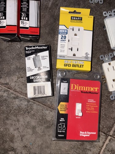 17 White Electrical Outlets Switches Dimmer GFCI BX Connectors L - photo 2