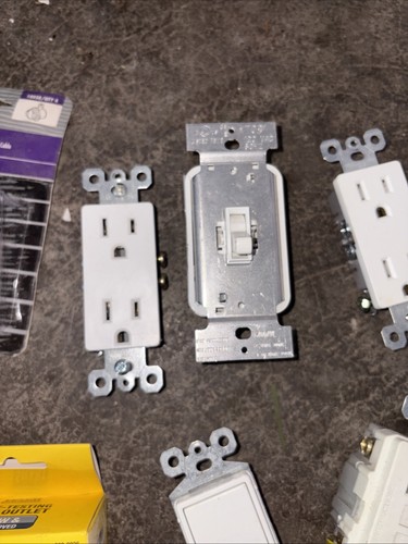 17 White Electrical Outlets Switches Dimmer GFCI BX Connectors L - photo 5