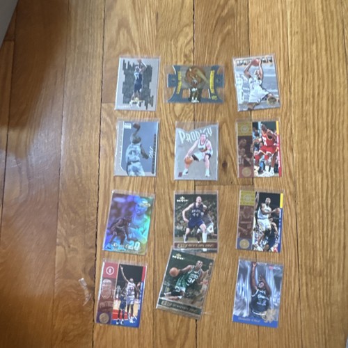 12 NBA Trading Card Lot: Garnett, Webber, Duncan, Kidd