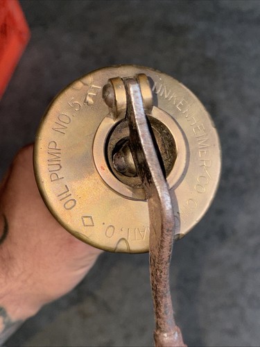 Lunkenheimer ALPHA NO 5 Brass Pumper Swing Top Oiler - photo 4
