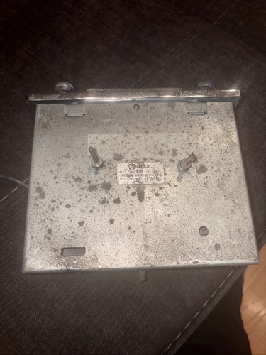 Vintage Medallion Solid State AM/FM Car Radio Stereo Underdash 1 - photo 4