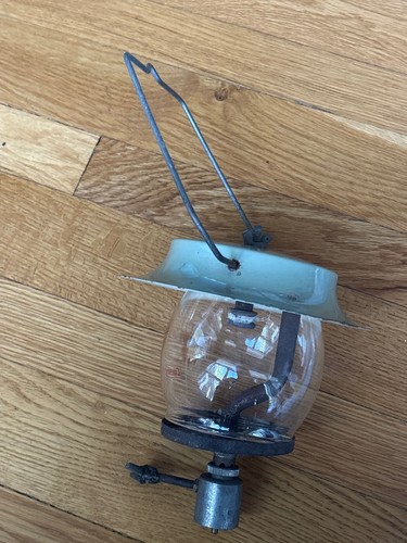 VINTAGE Turner Single Mantle Propane Lantern W/ Coleman Bubble G - photo 3