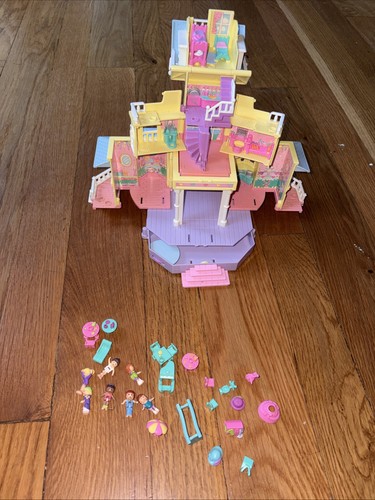 Vintage Pocket Pollyville Pop Up Party Clubhouse 1995