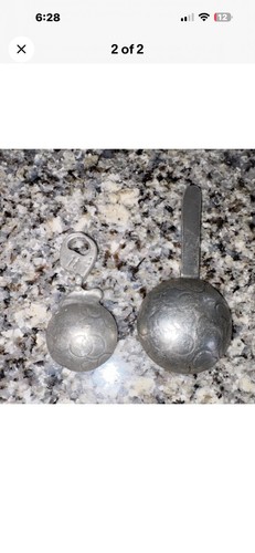 Vintage ornate metal spoons, decorative serving spoons - photo 2