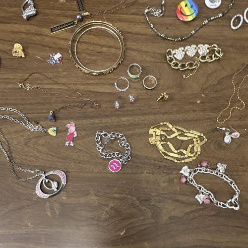 Mixed Lot Women’s Fashion Jewelry 50+ Pcs - photo 3