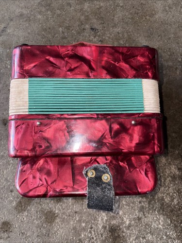 VTG Hero Toy Accordion Child Red Pearl Squeezebox Missing 2 Butt - photo 2