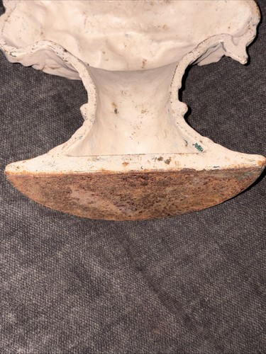 Antique Hubley Cast Iron Flower Basket Doorstop - photo 5