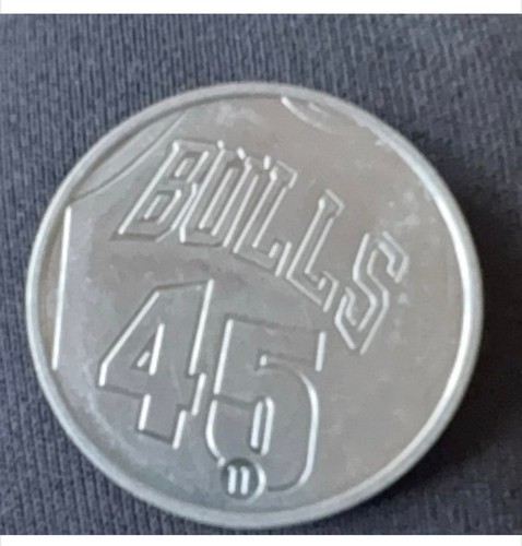 Chicago Bulls Michael Jordan #45 Commemorative Token Coin