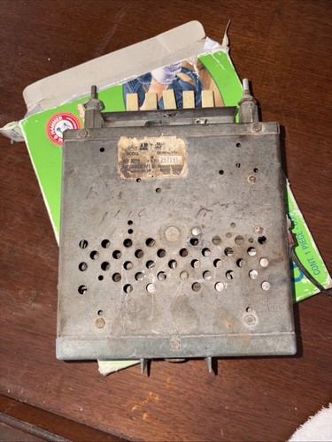 Vintage Automatic Radio Co AM Car Radio All Transistor Hot Rod T - photo 2
