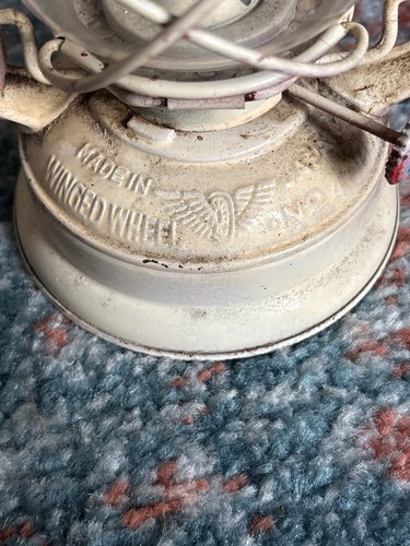Vintage Winged Wheel No. 400 White Kerosene Hurricane Lantern - photo 2