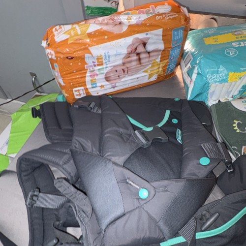 Pampers Huggies SwaddleMe Diapers Swaddles Baby Clothing Lot - photo 2