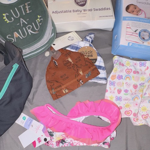 Pampers Huggies SwaddleMe Diapers Swaddles Baby Clothing Lot - photo 4