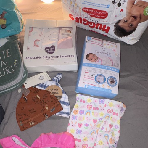 Pampers Huggies SwaddleMe Diapers Swaddles Baby Clothing Lot - photo 5