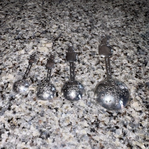Silver Metal Decorative Measuring Spoons Set Ornate Design, 4 Pi - photo 2