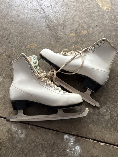 Vintage Katarina Ultra Ice White Figure Skates - Used Pair - photo 2