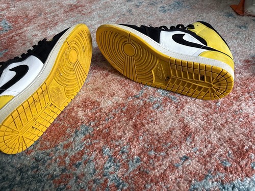 Jordan 1 Mid Nike Air SE Mens Shoes Size 12 Yellow Toe - photo 4