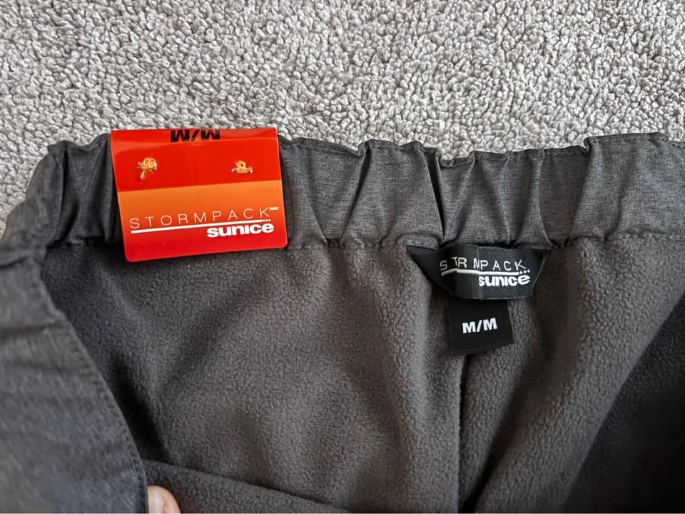 Sunice Stormpack Ladies' Windproof Lined Pants size medium - photo 3