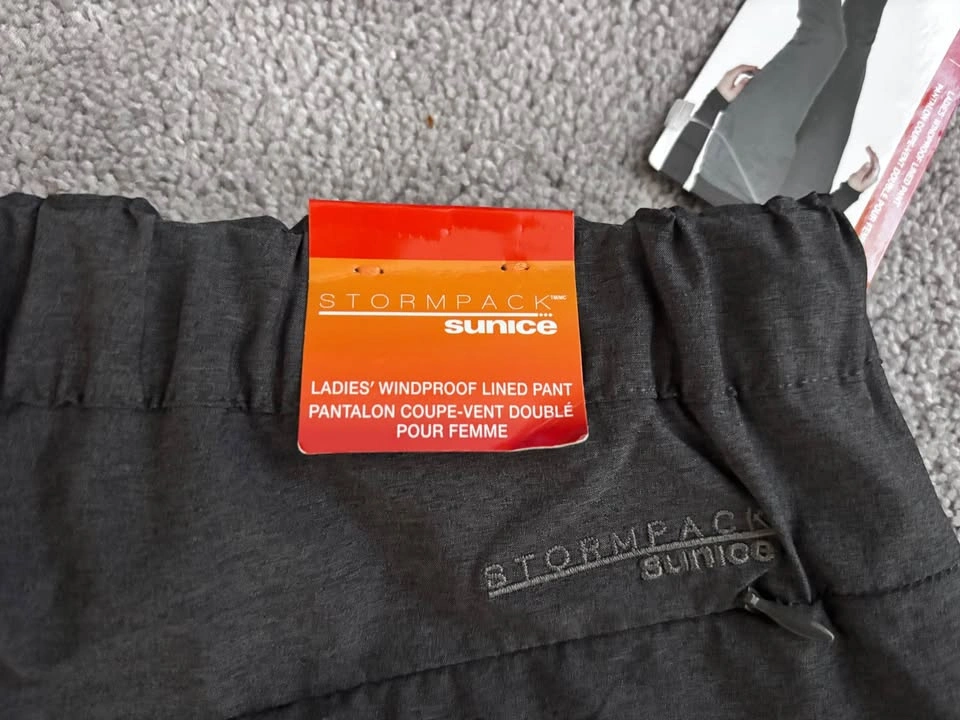 Sunice Stormpack Ladies' Windproof Lined Pants size medium - photo 4