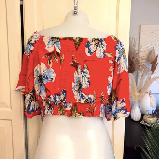 Band of Gypsies Floral Crop Top, Medium - photo 2